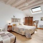 Le Paxoral Ferme Renovee Au Calme A *