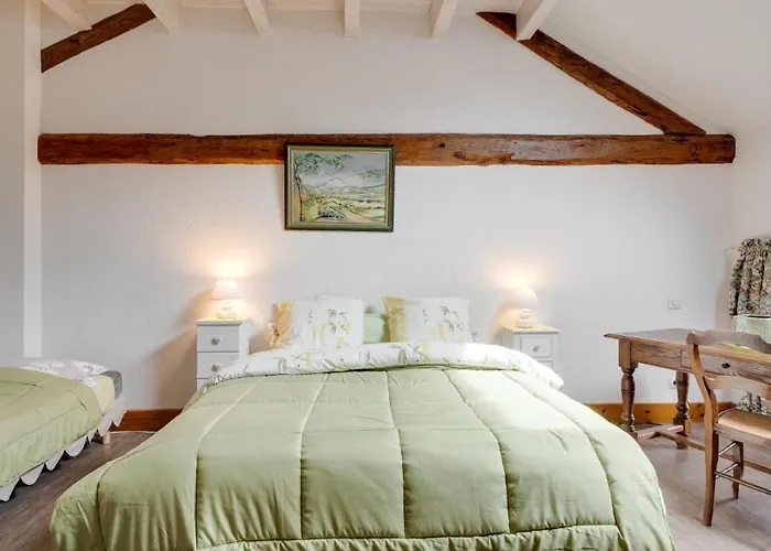 Le Paxoral Ferme Renovee Au Calme A Апартаменты