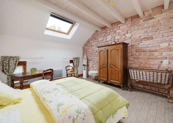 Апартаменты Le Paxoral Ferme Renovee Au Calme A Taintrux