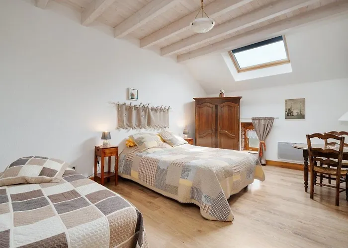 Le Paxoral Ferme Renovee Au Calme A *